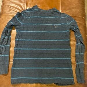 Americans Eagle long sleeve shirt